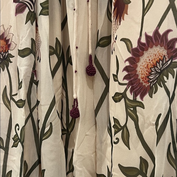 FARM Rio Cream Floral Long Sleeve Dress Medium NWT - Picture 10 of 10